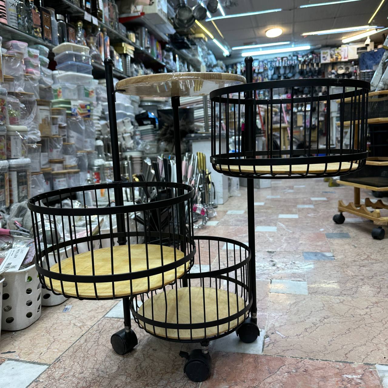 سبد سیب زمینی پیاز گرد