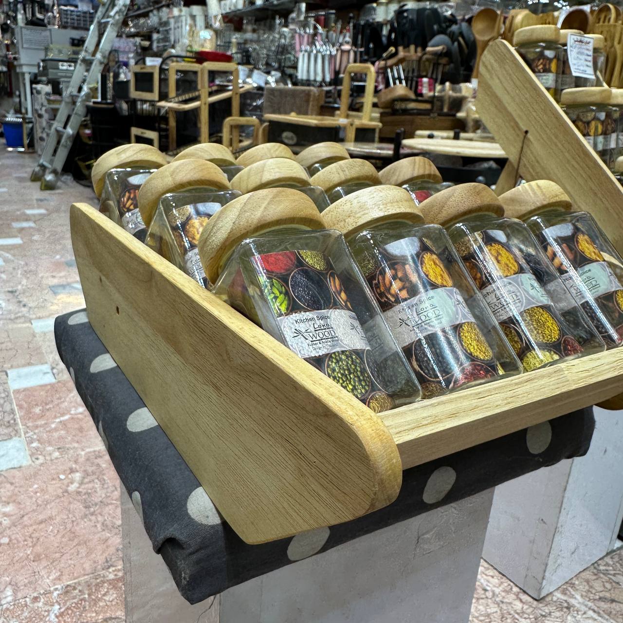 جا ادویه چوبی حالت مربع لونا