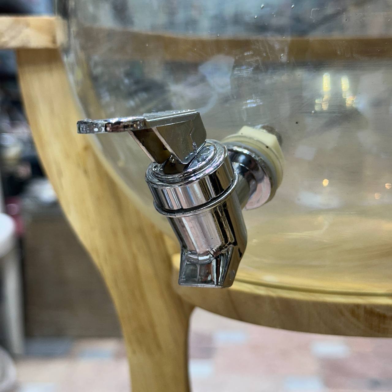 کلمن شیشه ای ماکان