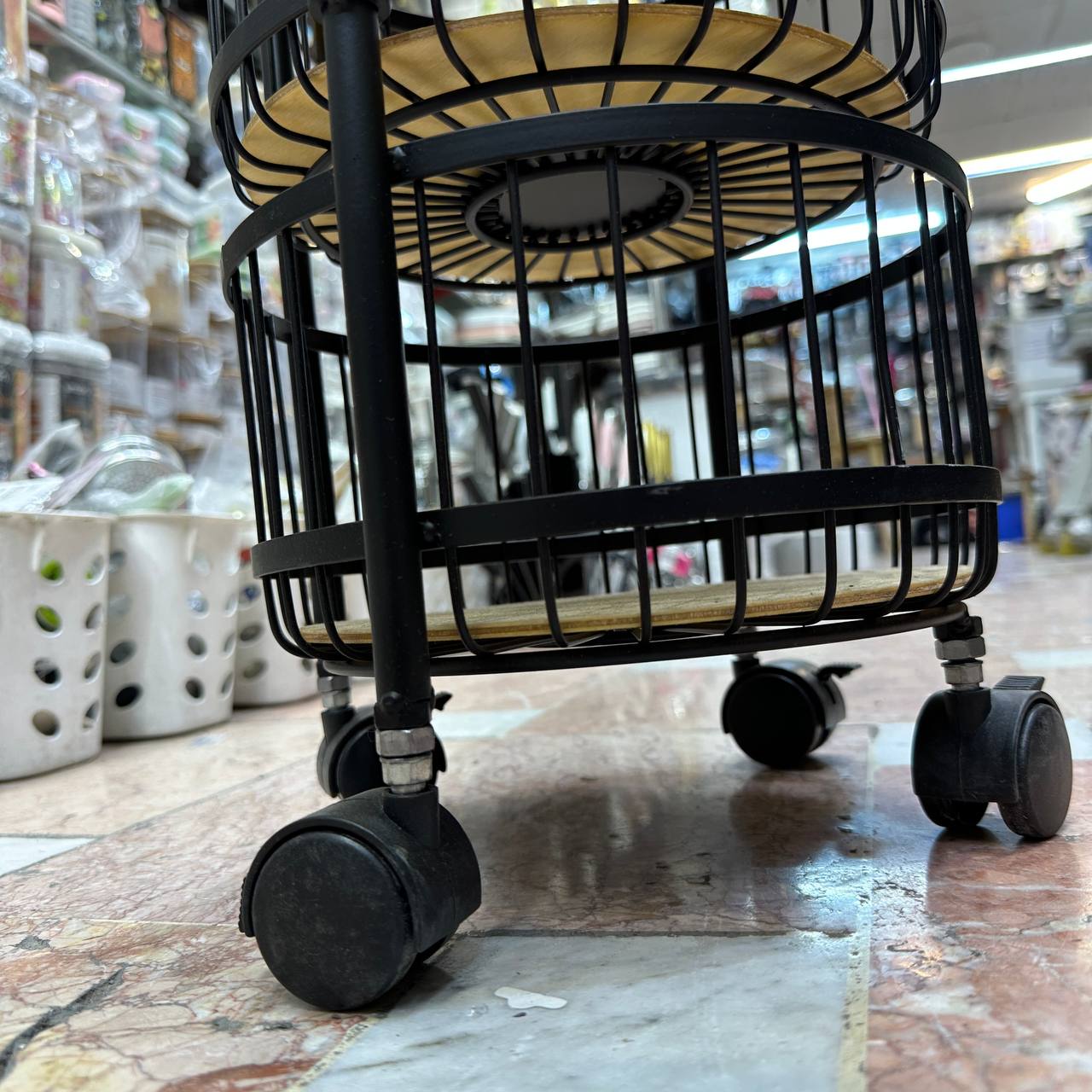 سبد سیب زمینی پیاز گرد