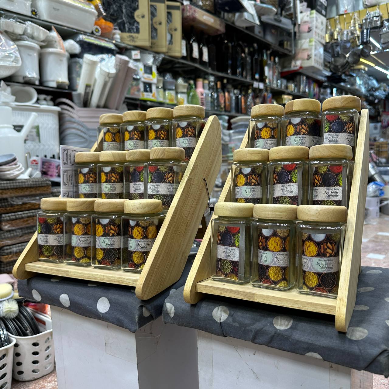 جا ادویه چوبی حالت مربع لونا