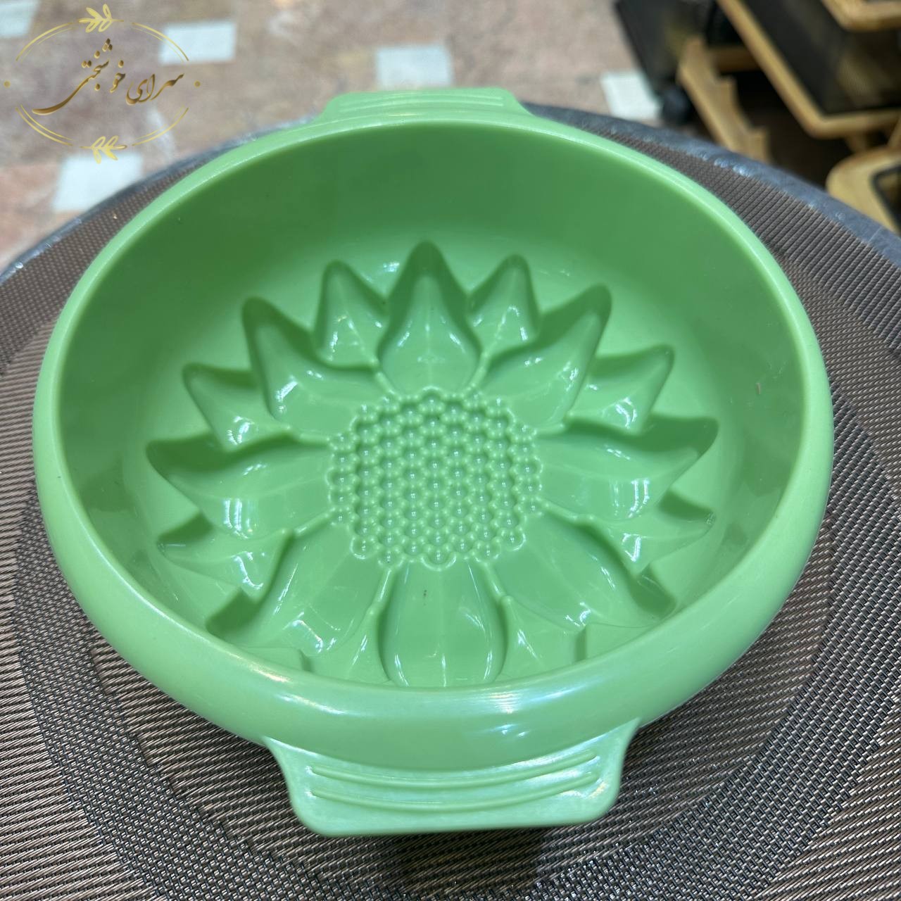 قالب سیلیکونی آفتابگردان - مناسب ژله و کیک و ...