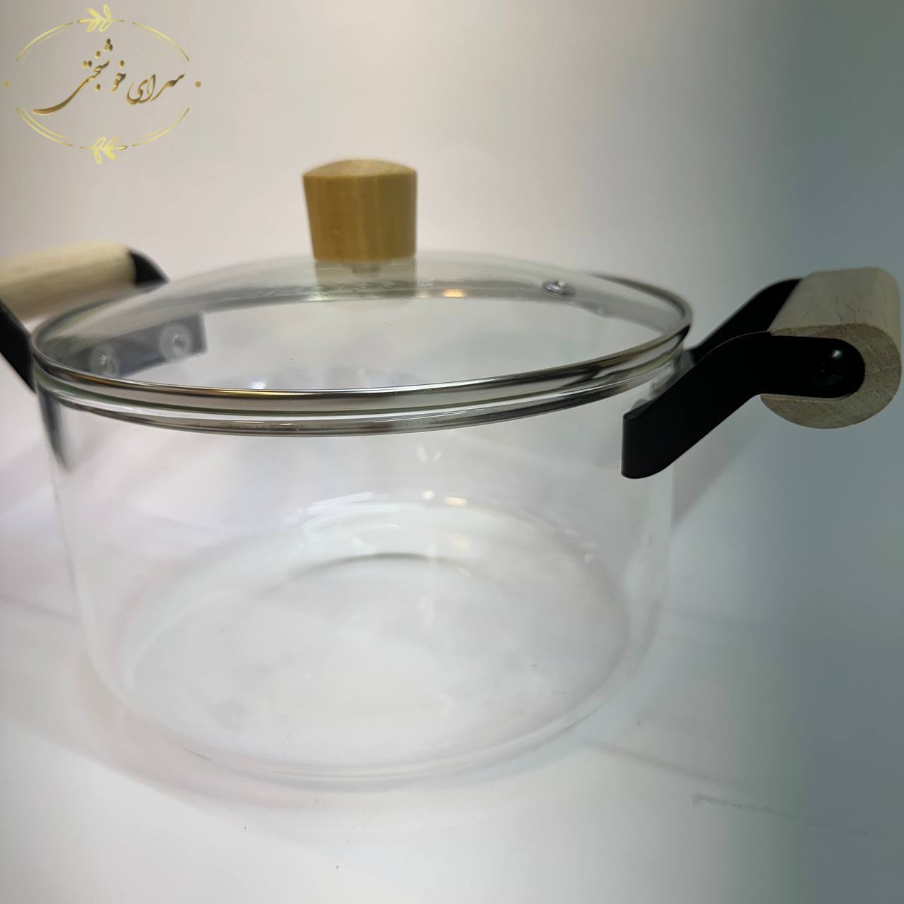 قابلمه پیرکس 3.5 لیتری دسته چوبی