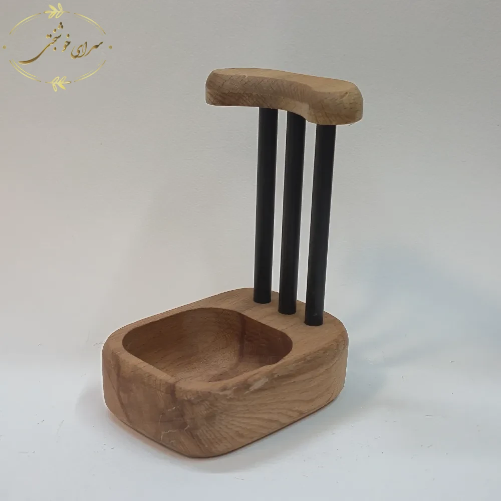جا قاشقی کنار گاز چوبی مربع