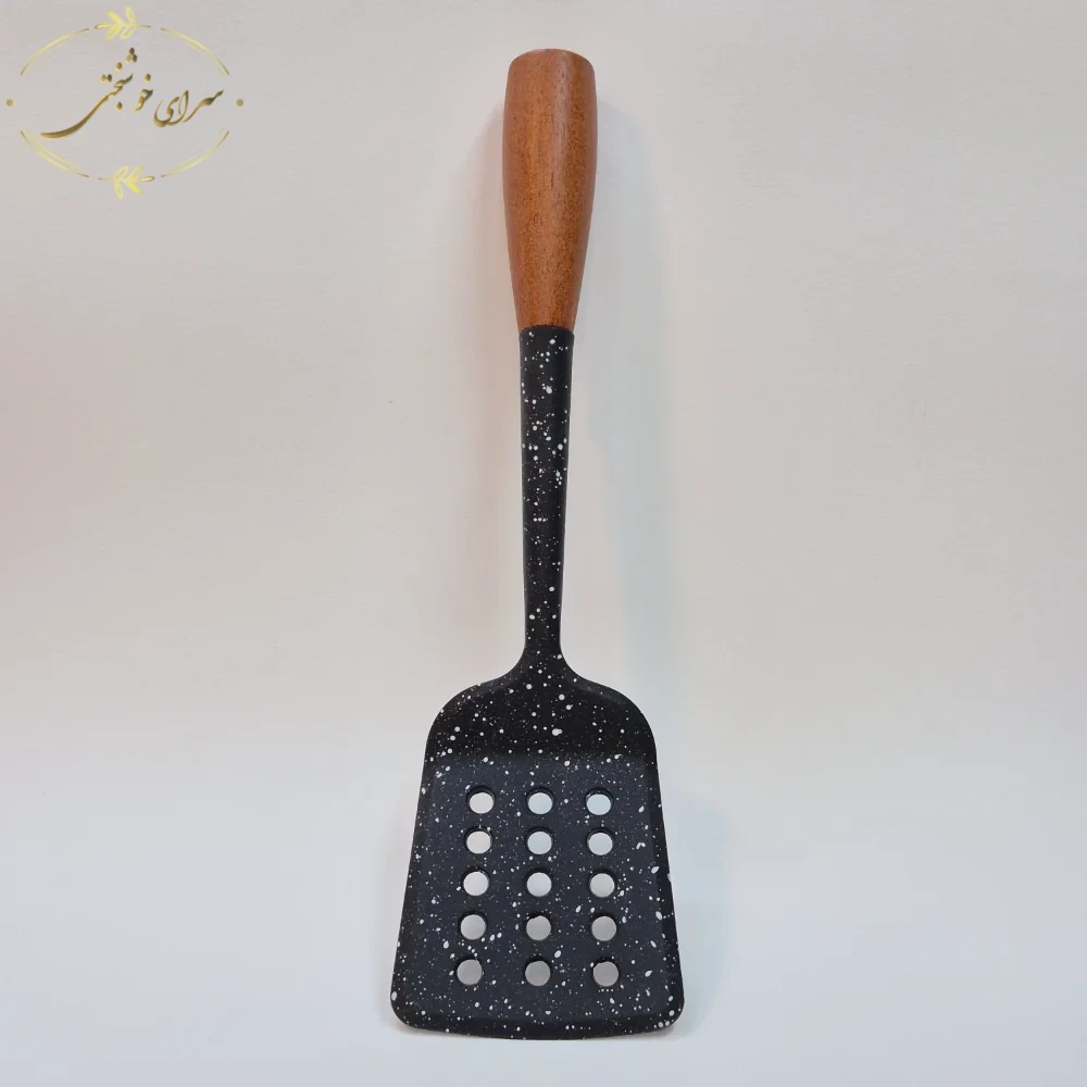 کفگیر سیلیکونی دسته چوبی