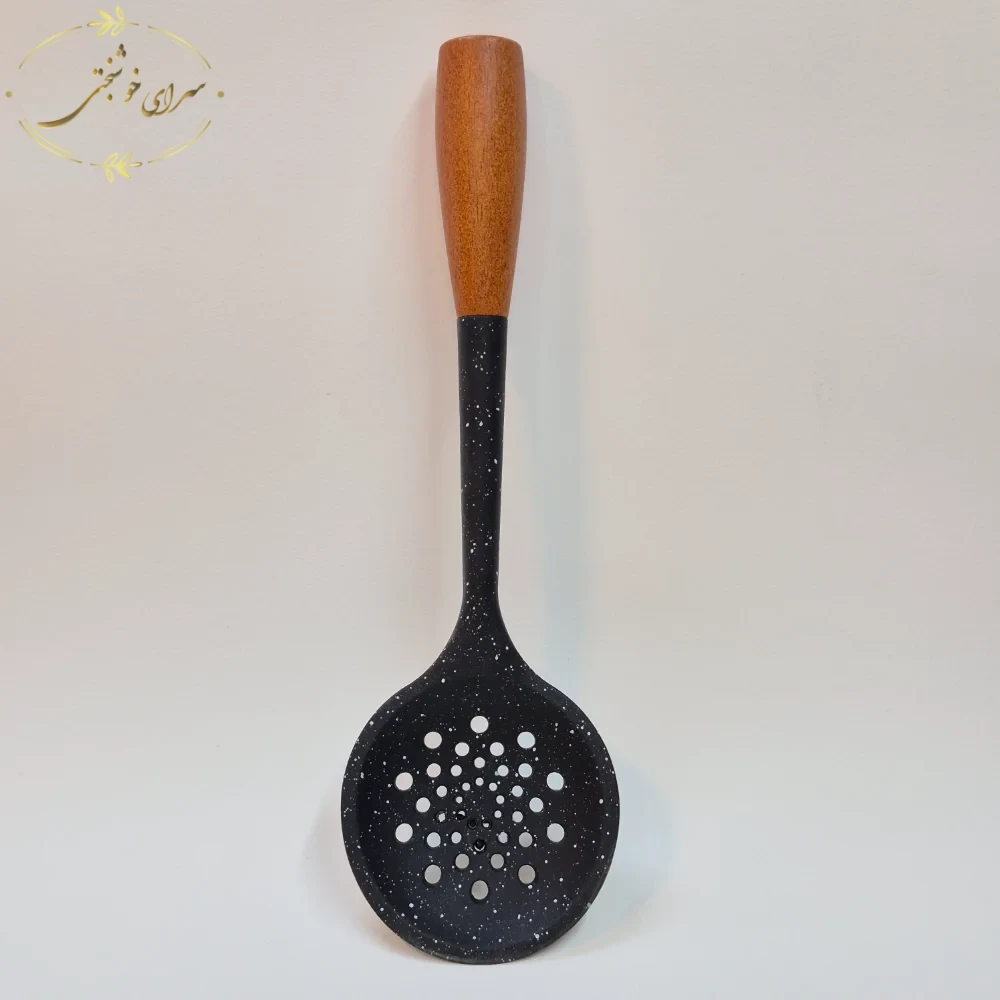کفگیر آبکش سیلیکونی دسته چوبی